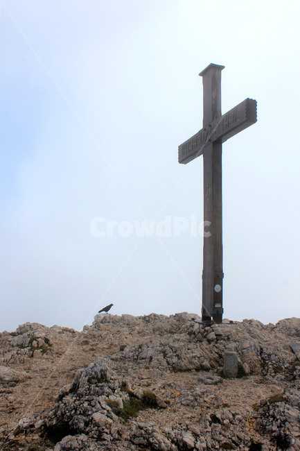 유럽,오스트리아,짤츠부르크,운터스베르크산,십자가,untersberg,산,풍경,자연풍경,자연,조각상,동상,석상,조형물,statue,bronze statue,stone statue,종교,신앙,religion,belief,faith