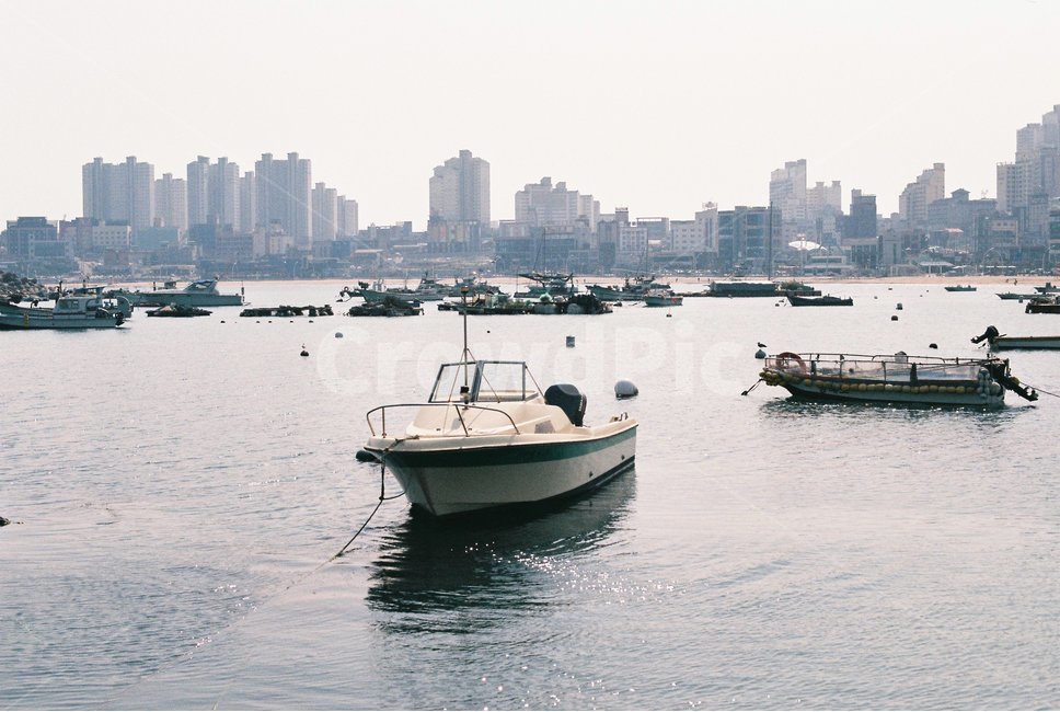 바다,해변,백사장,파도,배,어선,산업,industry,industrial,어업,fishery,fishing industry