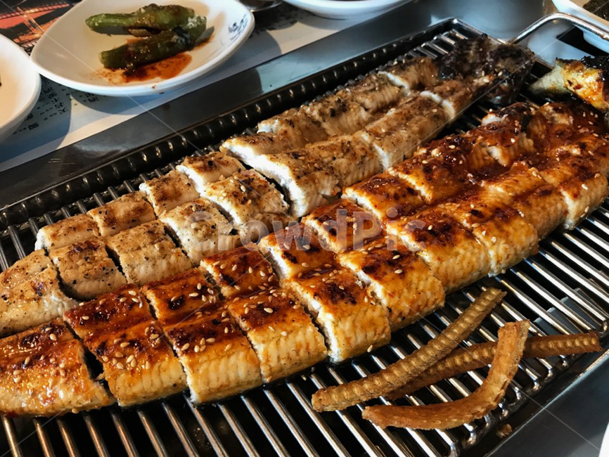 장어,생선,장어구이,음식,맛집,음식,식재료,요리,food,cook,meal,dishes,food reserves,수산물,해산물,fishery products,seafood,한식,한국음식,한국요리,korean food,korean dishes,korean meal,korean cook