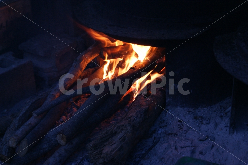 저녁,식사,한끼,장작,불,밤,겨울,밥,야경,밤,풍경,nightscape,night,landscape,fire