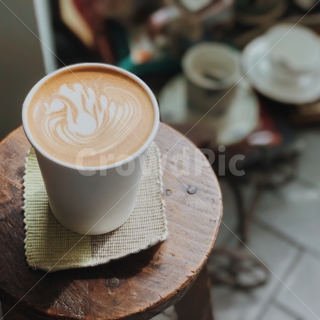 백조,우아한,따뜻한,햇살,아침,커피,카페,coffee,cafe,감성,sensible,feeling