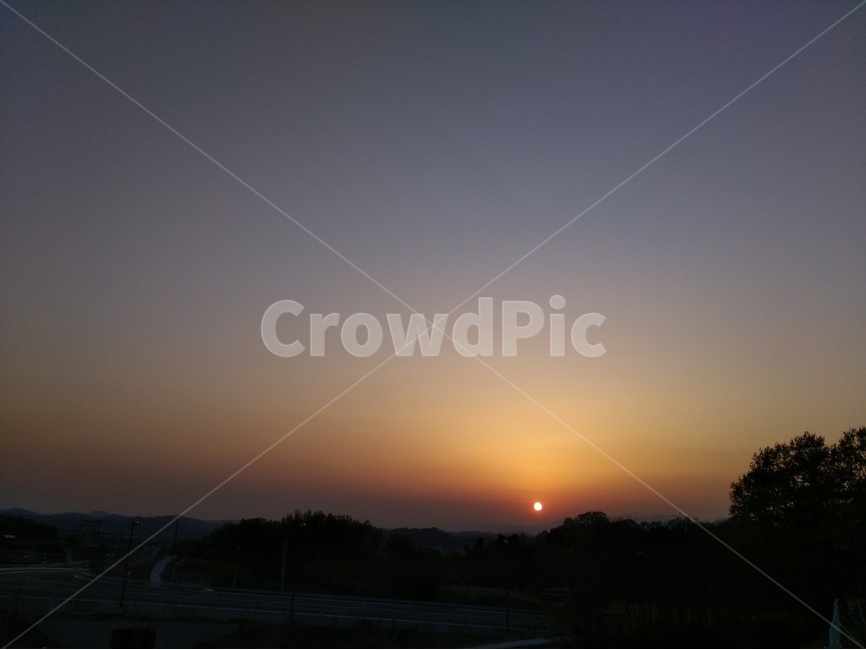 하늘,노을,저녁,석양,풍경,자연,풍경,nature,landscape,outdoors,옥외,sky,red sky,붉은 하늘,dusk,황혼,dawn,새벽,sunset,일몰