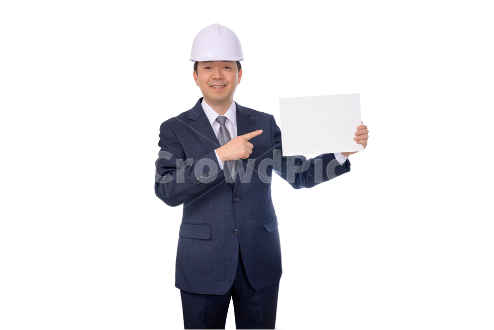 비즈니스맨,1명,1인,한국인,중국인,일본인,아시아인,남자,중년,중장년,비즈니스,사업가,사업,하얀배경,웃는,정장,양복,ceo,직장인,표정,정장자켓,사회인,윗사람,사장,회사원,40대,50대,안전모자,안전모,엔지니어,건설,건축,부동산,건축가,헬멧,대표,흰배경,누끼,안전,카피스페이스,여백,메시지,보드,패널,메세지,빈칸,공란,빈,사람,인물,인간,human,person,남성,남자,man,male