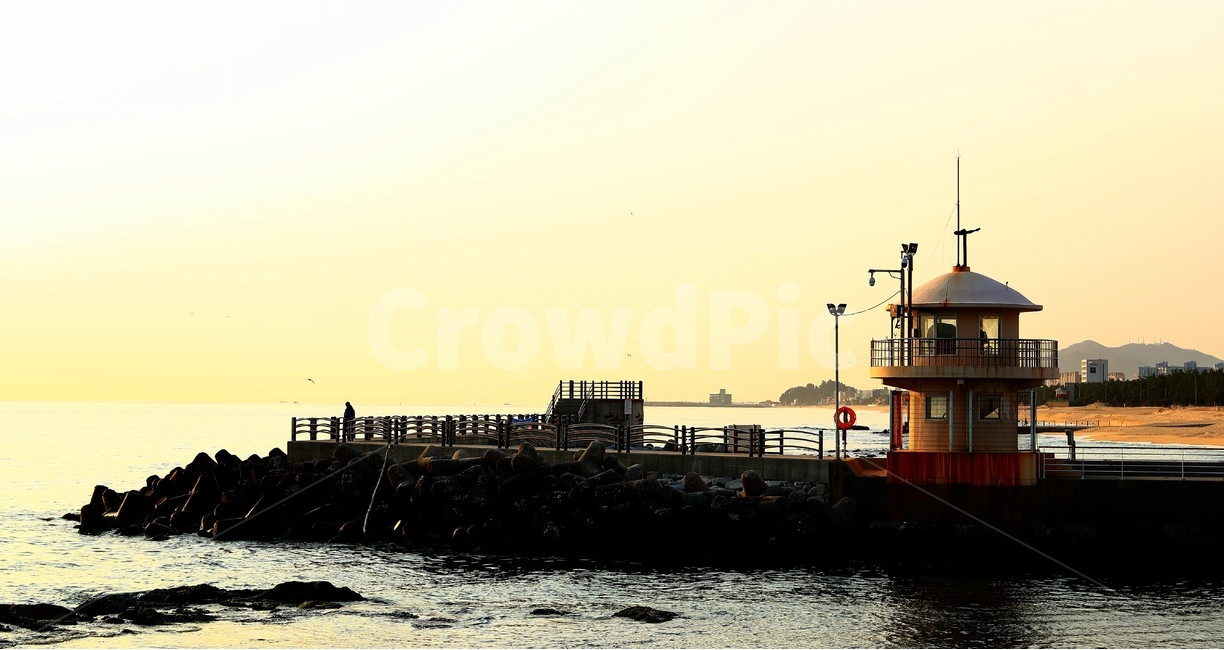 등대,강목해변,바다,아리바우길,길,해변,아침,등대,lighthouse,water,물