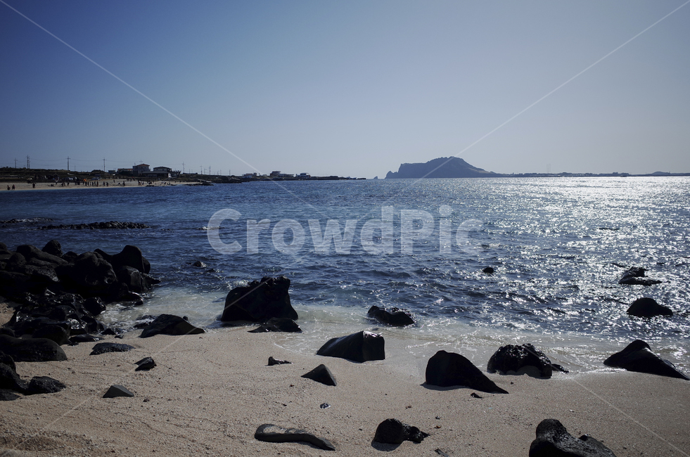 바다,해변,하늘,sea,beach,ocean,sky,blue,푸른하늘,푸른바다,파란바다,파란하늘,푸른,파란,물,water,shoreline,해안선,nature,자연,coast,연안,바닷가,sand,모래,해수욕장,모래사장