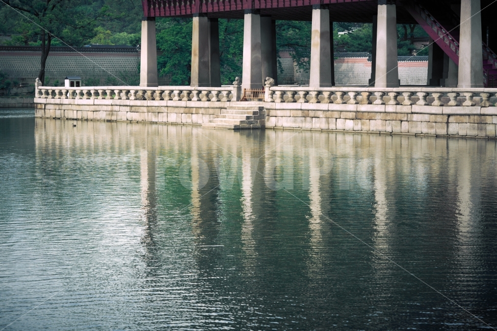 경회루,연못,경복궁,문화유산,반영,비침,석조,누각,비취색,랜드마크,landmark,tourist attraction,한국전통,한국문화,korean traditional,korean culture