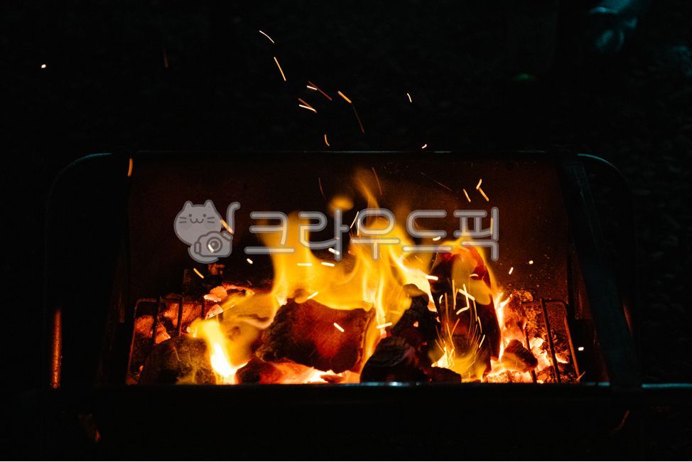 캠핑, 캠핑장, 장작불, 화로, 불꽃, 사진,이미지,일러스트,캘리그라피 - 꿈꾸는아빠작가