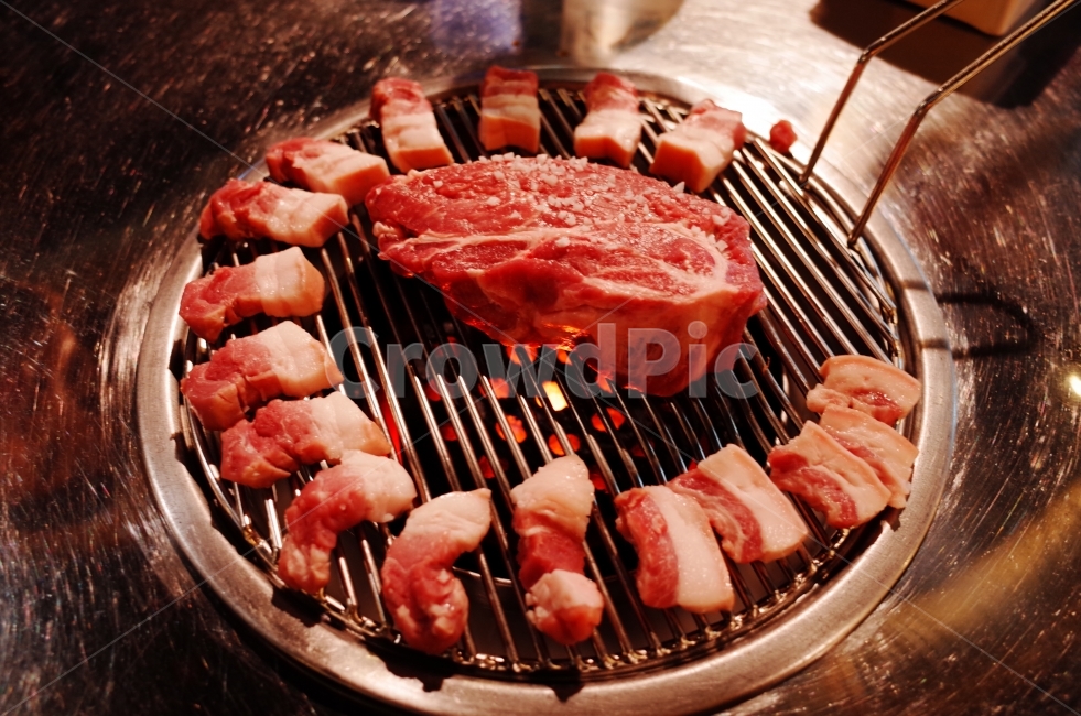 삼겹살,연탄구이,음식점,구이,음식,한식,음식,식재료,요리,food,cook,meal,dishes,food reserves,육류,고기,meat,한식,한국음식,한국요리,korean food,korean dishes,korean meal,korean cook