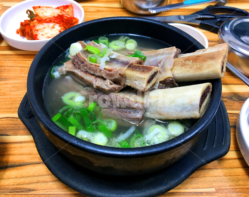 음식,갈비탕,소갈비탕,탕,소갈비,국물,요리,음식,식재료,요리,food,cook,meal,dishes,food reserves,한식,한국음식,한국요리,korean food,korean dishes,korean meal,korean cook