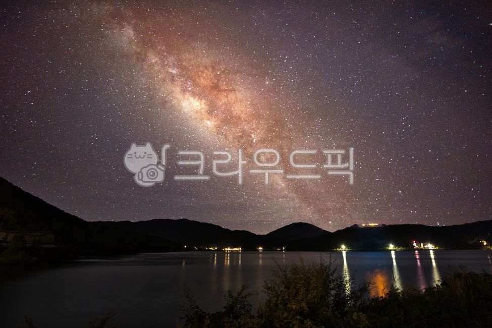 night view,sky,star,night sky,night,nightsky