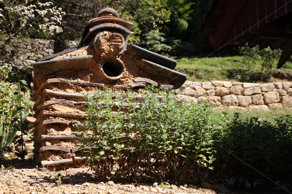 화암사,담장,굴뚝,사찰,불명산,원효대사,의상대사,hwaamsa,temple,한국전통,한국문화,korean traditional,korean culture,건축물,건물외관,exterior,building,structure,architecture,construction