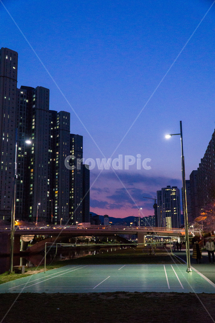 도시풍경,야경,감성사진,봄,스포츠,봄,계절,spring,season,도시,풍경,city,landscape,한국도시풍경,한국도시경관,korea cityscape,office building,사무실 건물,building,건물,urban,어반,시티,town