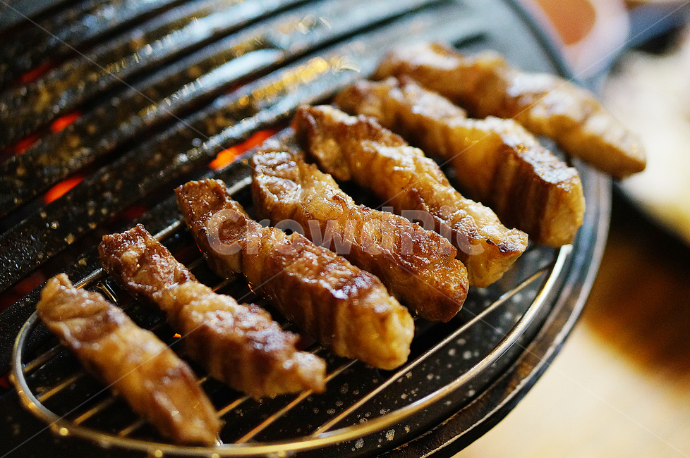 고기집,고기,삼겹살,오겹살,제주삼겹살,바베큐,bbq,한식,구이,음식,식재료,요리,food,cook,meal,dishes,food reserves,육류,고기,meat