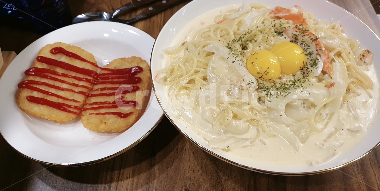 크림파스타,파스타,해쉬브라운,저녁식사,데이트음식,음식,식재료,요리,food,cook,meal,dishes,food reserves