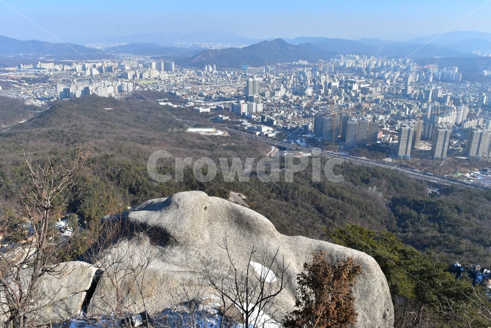 사패산,풍경,겨울,자연,눈,스포츠,선바위,보루,국립공원,회룡바위,갓바위,등산,산행,nature,snow,겨울풍경,느낌,아름다운,신비로운,경이로운,기암,바위,암봉,암릉,다큐,필,힐링,명산,landscape,winter,season,트레킹,100대명산,인기명산,조망,전망,바윗길,암릉길,명품송,소나무,한국자연풍경,한국자연경관,korea,북한산국립공원,Korea,National,Park,원도봉,겨울,계절,winter,season,자연,풍경,nature,landscape,한국자연풍경,한국자연경관,korea nature landscape,도시,city,한국도시풍경,한국도시경관,korea cityscape,outdoors,옥외,경치,scenery,aerial view,조감도