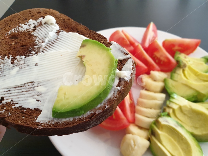 브런치,아보카도,식단,food,음식,통밀빵,크림치즈,아침식사,bread,빵,음식,식재료,요리,food,cook,meal,dishes,food reserves,아침식사,조식,브런치,breakfast,brunch