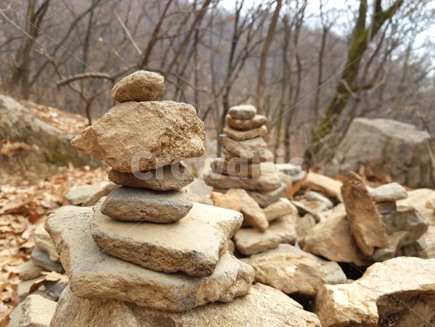 돌탑,돌,자연,쌓여있는,소원,소망,기도,돌무덤,한국,풍경,담장,기원,배경,오브젝트,딱딱한,새해,한국전통,한국문화,korean traditional,korean culture,종교,신앙,religion,belief,faith