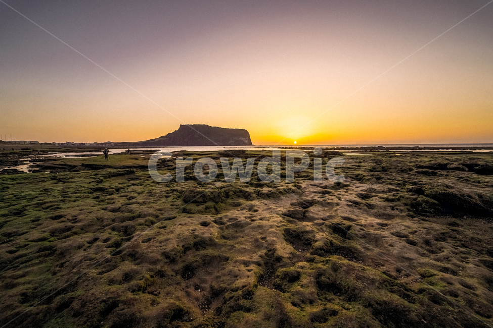 일출,성산일출봉,sunrise,seongsan,풍경,자연,풍경,nature,landscape,한국자연풍경,한국자연경관,korea nature landscape,제주도,jeju,jeju island,outdoors,옥외