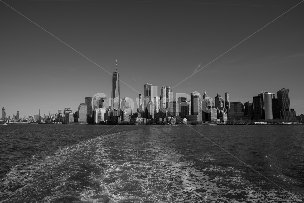 america,architecture,blue,building,business,city,cityscape,downtown,landmark,manhattan,metropolis,new,newyork,nyc,office,river,sky,skyline,skyscraper,tower,urban,usa,york,미국,뉴욕,강,건물,빌딩,크루즈투어,도시,풍경,city,landscape,해외,외국,세계,foreign,oversea,world,세계도시풍경,해외도시풍경,외국도시풍경,world cityscape,흑백,모노톤,monochrome,black and white