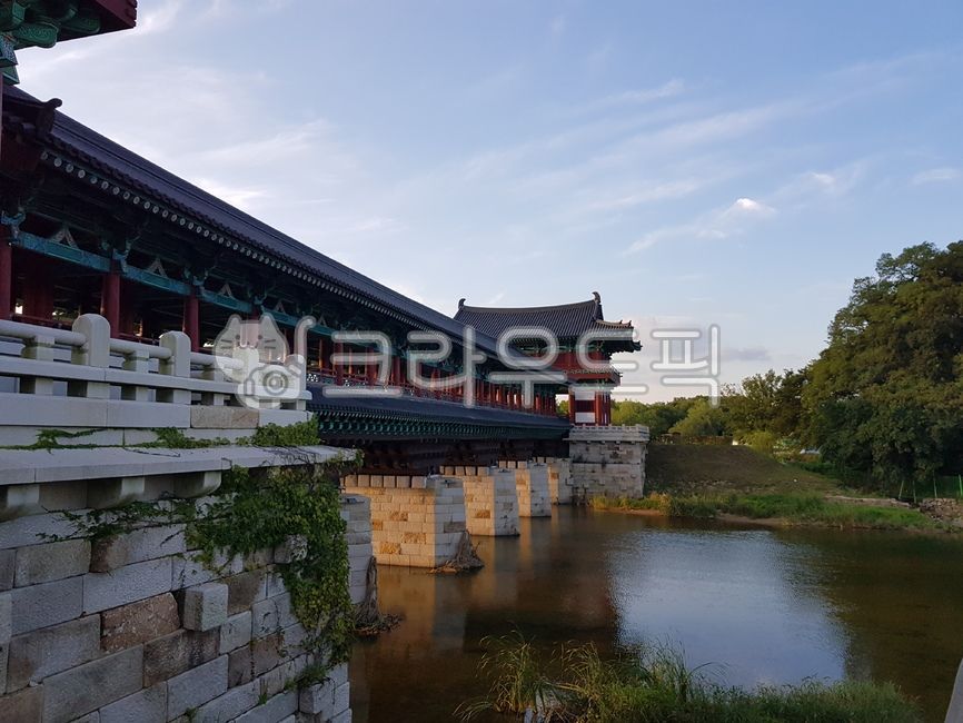 Woljeong Bridge,autumn,bridge,Gyeongju,landscape