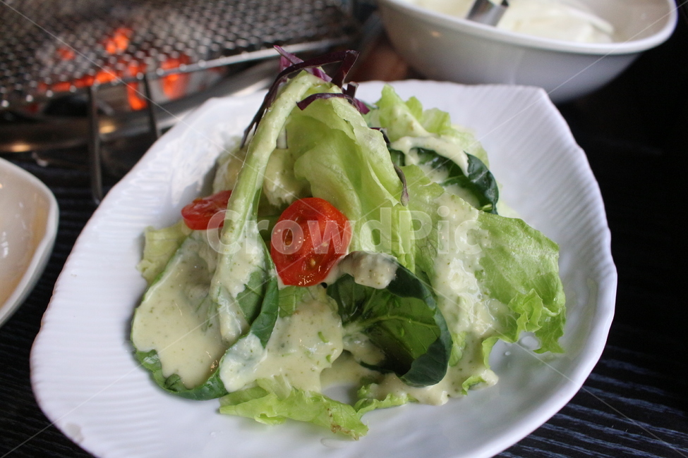 샐러드,야채,토마토샐러드,고기집,화로구이,밑반찬,음식,식재료,요리,food,cook,meal,dishes,food reserves,채소,야채,vegetables