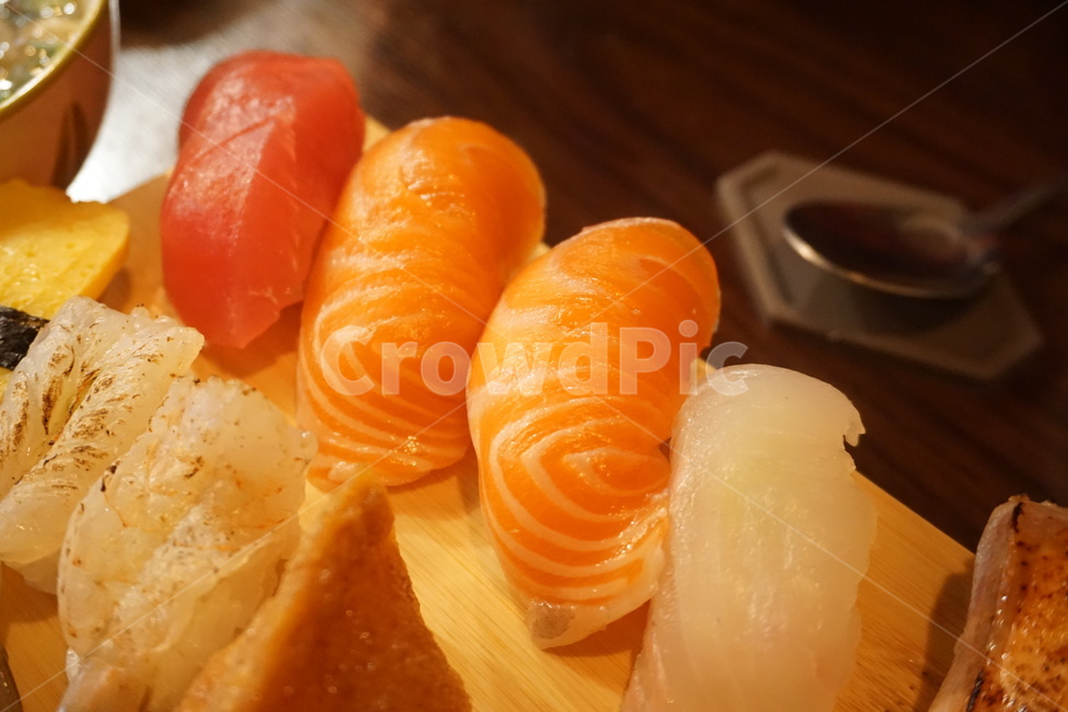 초밥,스시,일본음식,음식,연어초밥,참치초밥,새우초밥,sushi,food,연어,참치,새우,일식,수산물,해산물,요리,일본요리,음식,식재료,요리,food,cook,meal,dishes,food reserves,일식,일본음식,일본요리,Japanese food,Japanese dishes,Japanese meal,Japanese cook