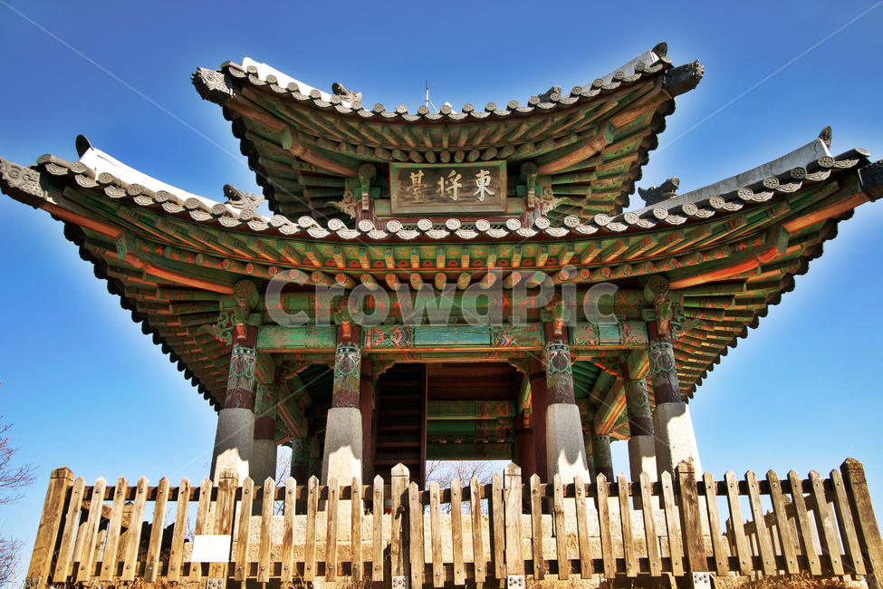 동장대,북한산성,북한산,장대,1712년,숙종,지휘소,장군지휘소,정방형,고건축,조선시대,한국전통,한국문화,korean traditional,korean culture,건축물,건물외관,exterior,building,structure,architecture,construction