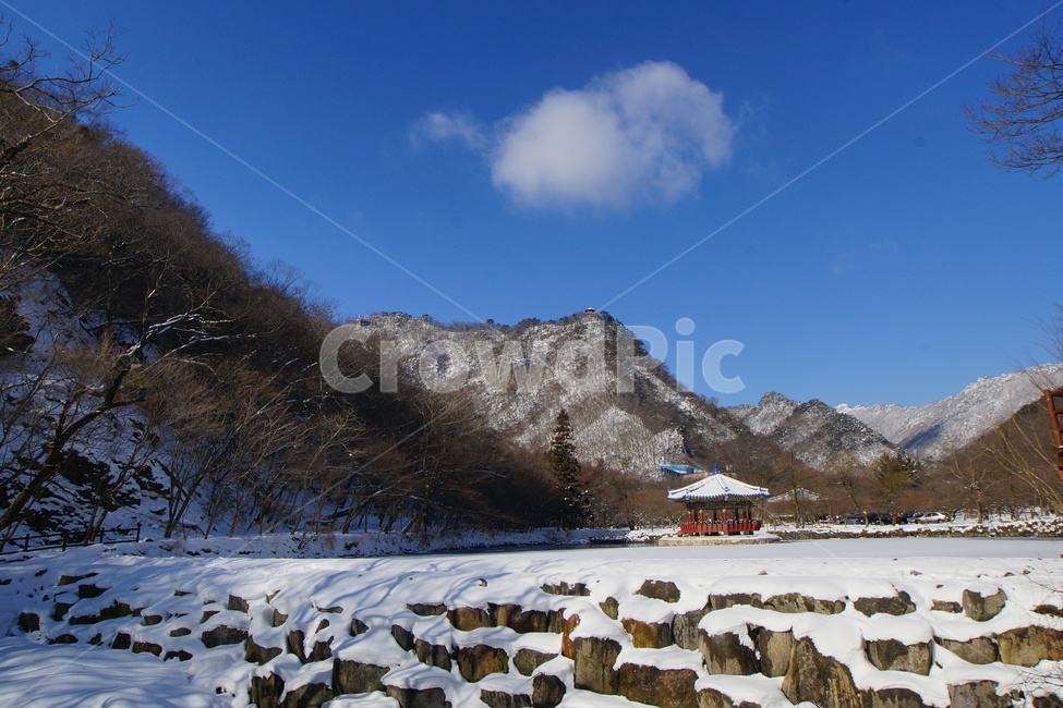 내장산설경,우화정,설경,국립공원,정읍,푸른하늘,겨울,눈,겨울,계절,winter,season,자연,풍경,nature,landscape,한국자연풍경,한국자연경관,korea nature landscape,outdoors,옥외