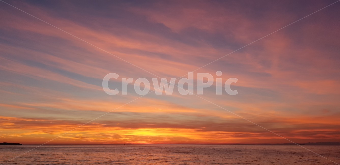 붉은노을,바다,노을,피란,유럽,붉은바다,자연,풍경,nature,landscape,outdoors,옥외,dawn,새벽,red sky,붉은 하늘,sunset,일몰,sky,하늘,dusk,황혼
