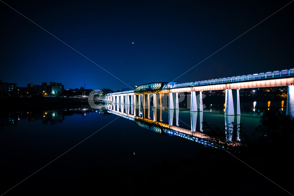 풍경,다리,달,야경,밤,그림자,비친,bridge,moon