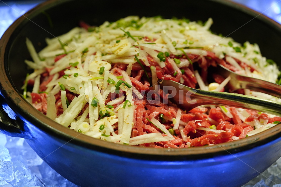 육회,육류,식사,음식,요리,푸드,고기,먹거리,한식,음식,식재료,요리,food,cook,meal,dishes,food reserves,육류,고기,meat,한식,한국음식,한국요리,korean food,korean dishes,korean meal,korean cook