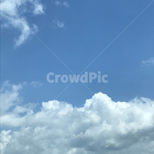 하늘,구름,풍경,여름,cloud,sky,skyblue,blue,자연,맑은날,여름풍경,여름하늘,맑음