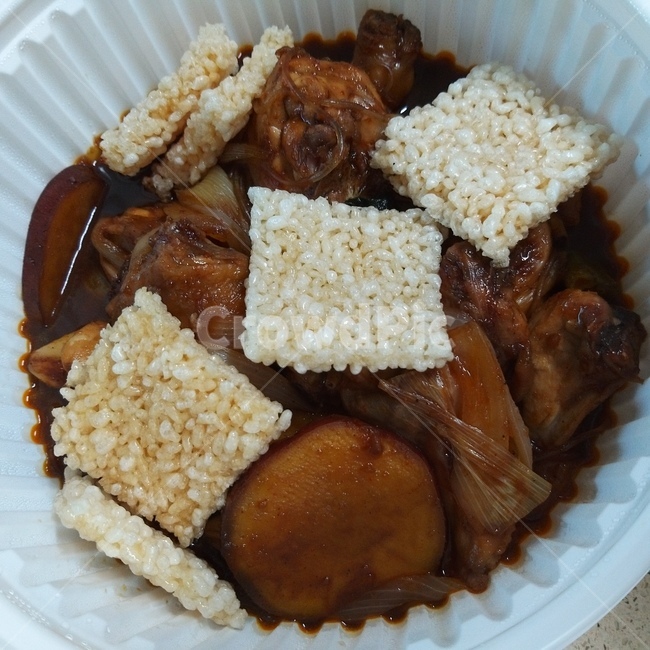 찜닭,누룽지,누룽지튀김,간장찜닭,음식,먹방