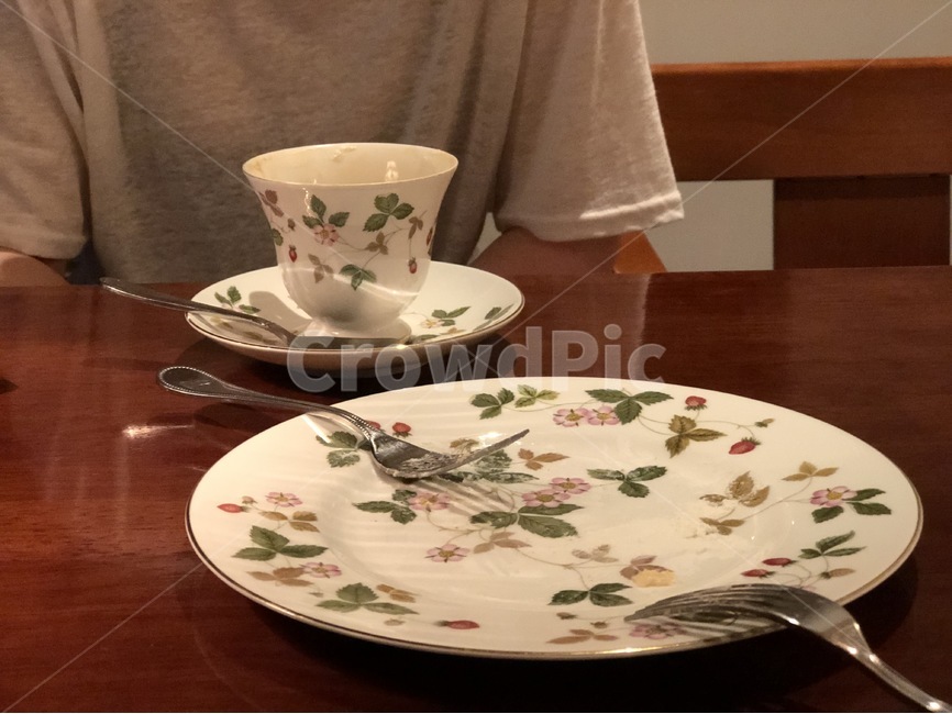 카페,녹차라떼,카푸치노,밀푀유케이크,밀푀유케익,커피,coffee,예쁜그릇,그릇,커피,카페,coffee,cafe