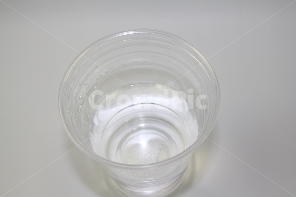 물,생수,맹믈,투명,투명컵,물컵,1회용컵,물한잔,사물,음료,음료수,drink,beverage
