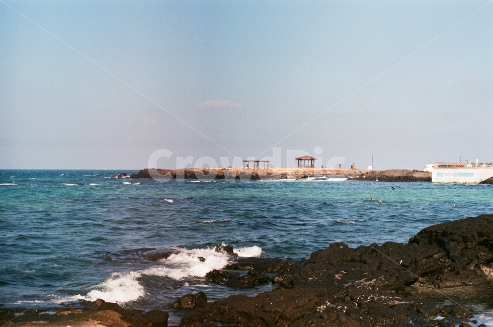 제주도,사려니숲길,jeju,나무,겨울,제주겨울,숲길,산책로,자연,풍경,nature,landscape,한국자연풍경,한국자연경관,korea nature landscape,제주도,jeju,jeju island,architecture,건축물,building,건물,sea,바다,ocean,대양,water,물,outdoors,옥외,tower,탑