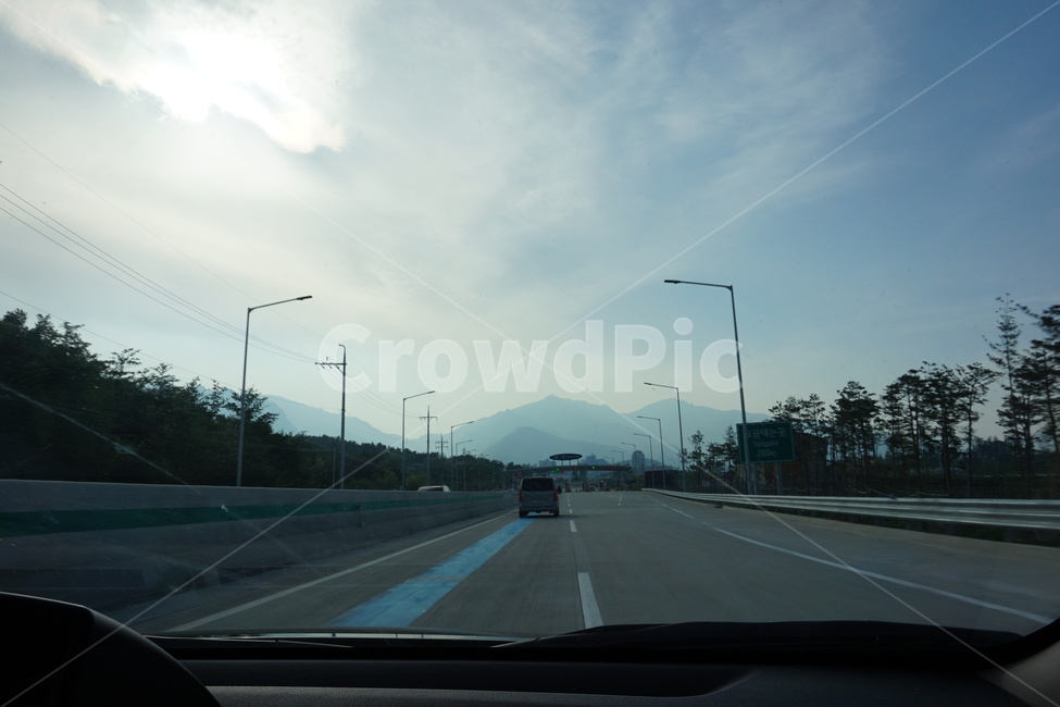 고성여행,날씨,구름,여행,동해,고속도로,여행,휴가,traveling,vacation,trip,교통,교통수단,traffic,transportation,road,도로,highway,freeway,고속 도로