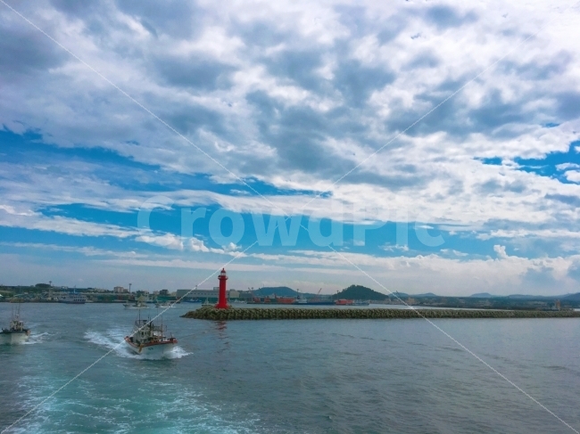 우도,우도가는길,제주도,배,등대,바다,lighthouse,jejuisland,jeju,udo,sea,ocean,sky,자연,풍경,nature,landscape,등대,lighthouse,교통,교통수단,traffic,transportation,vehicle,차량,boat,보트