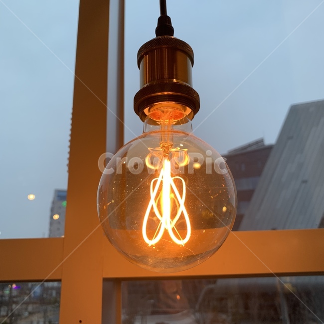 전구,필라멘트,빛,전기,원형전구,light