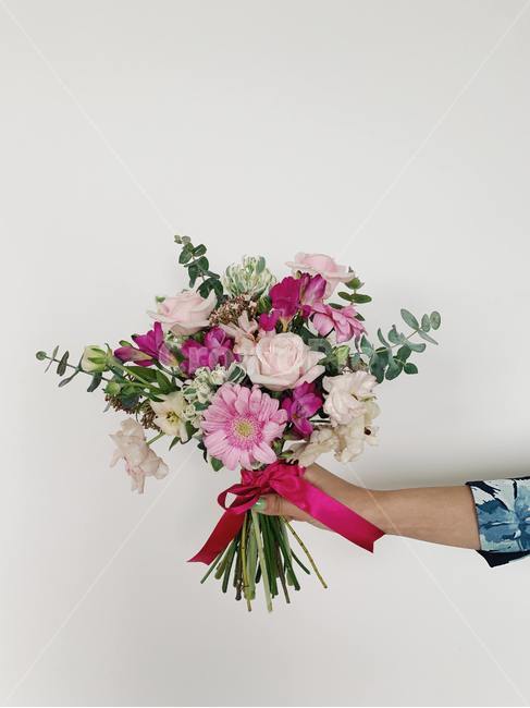 꽃다발,부케,핸드타이플라워,꽃꽂이,flowerarrangement,flowerbouquet,꽃,flower,꽃부케
