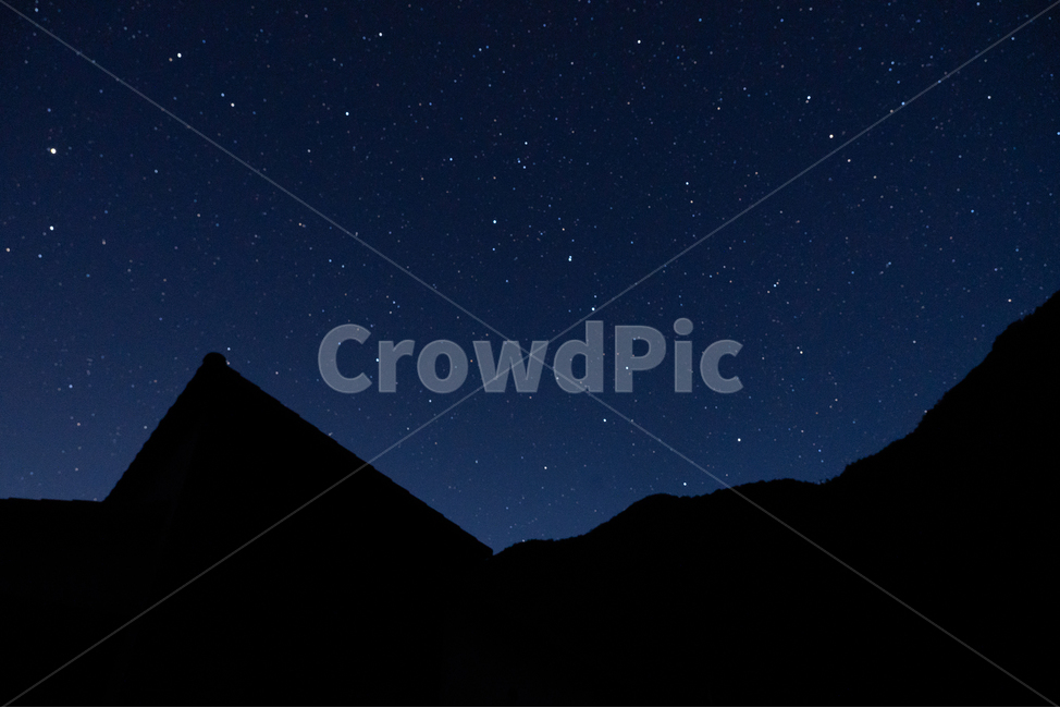 강원도정선,야경,밤하늘,자연,stars,정선밤하늘,별똥별,시골밤풍경,산,풍경,마을,rural,town,감성,별,깜깜한밤,정선,별밤,별이빛나는밤,nightscape,sensible,야경,밤,풍경,nightscape,night,landscape,nature,outdoors,옥외