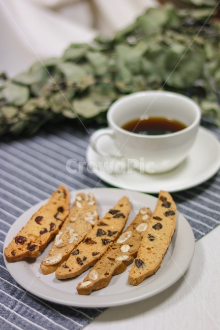 커피,빵,디저트,음식,비스코티,Coffee,biscotti,food,음식,식재료,요리,food,cook,meal,dishes,food reserves,빵,bread,디저트,간식,후식,dessert,snack,커피,카페,coffee,cafe