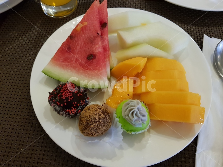 과일,수박,망고,멜론,접시,부페,조식,열대과일,필리핀,호텔,디저트,후식,리치,음식,식재료,요리,food,cook,meal,dishes,food reserves
