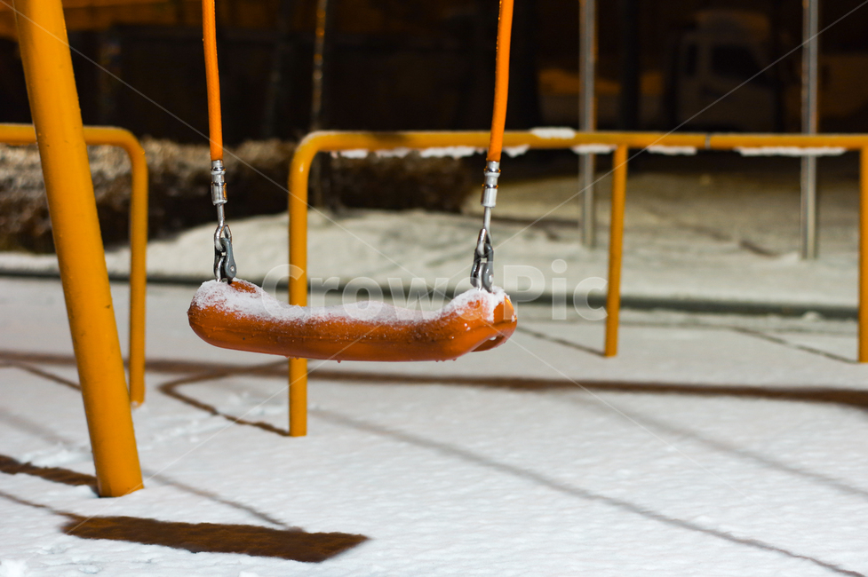 밤공원,겨울,계절,winter,그네,swing,snow,night,winternight,midnightpark,park,vintage,빈티지,감성적인,겨울,계절,winter,season
