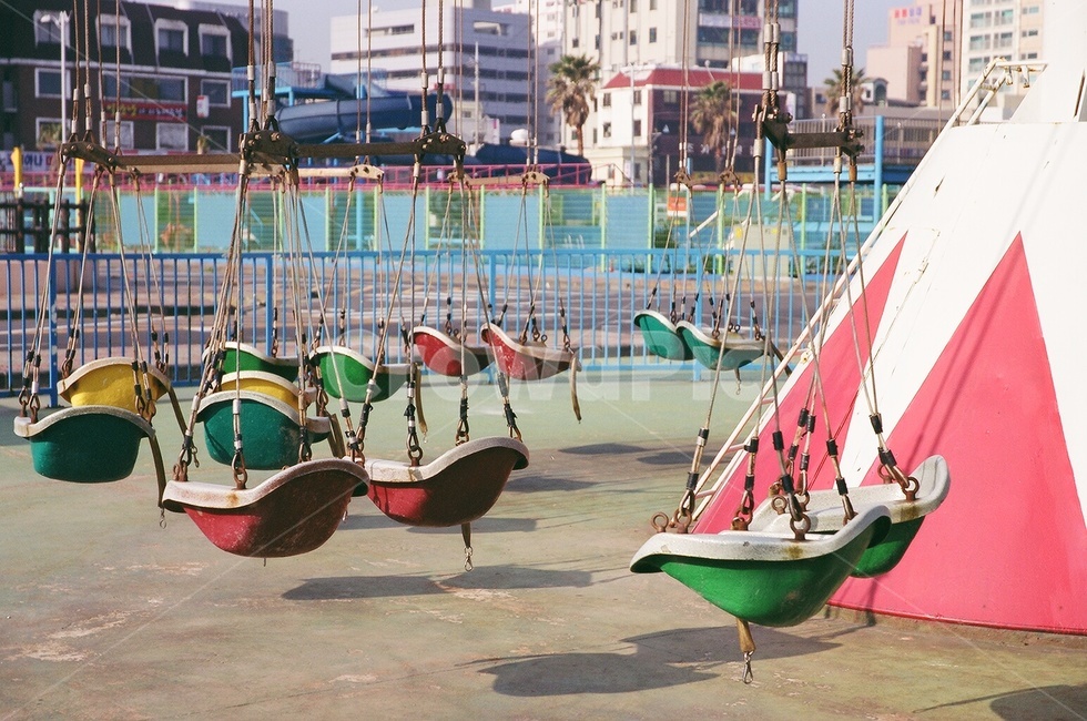 버려진,놀이공원,홀로,쓸쓸함,감성,필름,놀이공원,놀이동산,놀이터,amusement park,playground