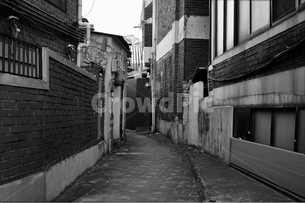 construct,sauce,building,block,building materials,image,Exterior material,surface,black and white photography,finishing materials,Hard,scratch,House,Out,background,vintage,style,main door,object,frame,erection,old house,pattern,industry,house,interior,roc