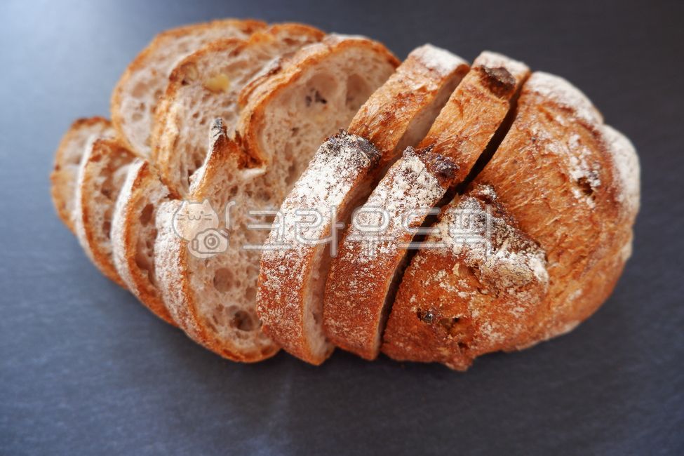 bread,Italian,Breakfast,bakery,piece of bread,food,French bread,baking,sliced,nuts,French food,flour,healthy food,diet,breakfast