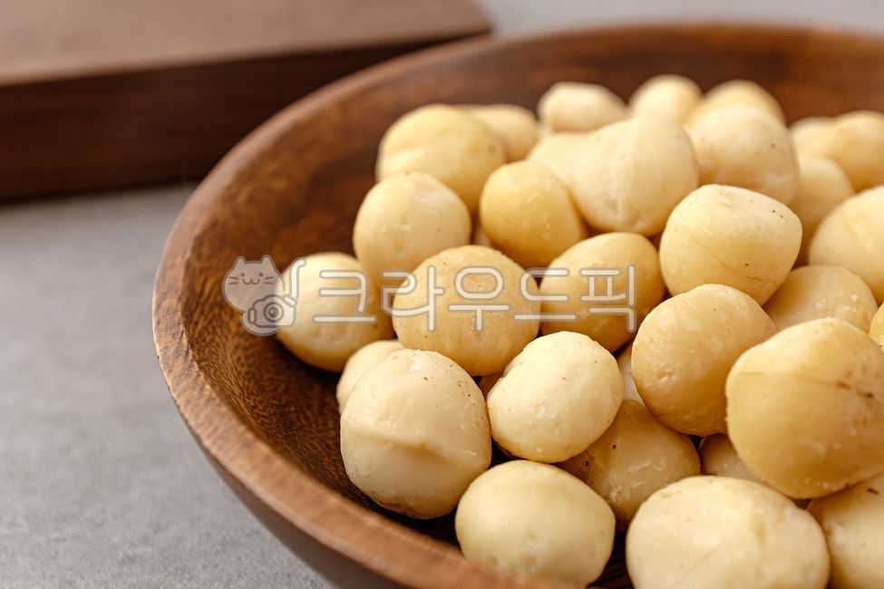 마카다미아,마카다미아너트,견과류,견과,열매,씨앗,음식,식사,식품,식료품,재료,식재료,음식재료,클로즈업,달콤한,고소한,담백한,부드러운,음식,식재료,요리,food,cook,meal,dishes,food reserves