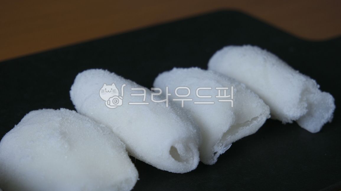 솔방울갑오징어,갑오징어,솔갑,수산물,연체류,해산물,수산물요리,해산물요리,갑오징어요리,음식,푸드,해물,해물요리,맛있는,맛좋은,연체류요리,보기좋은,간단한,easy,잘나온,잘나온,갑오징어구이,버터구이