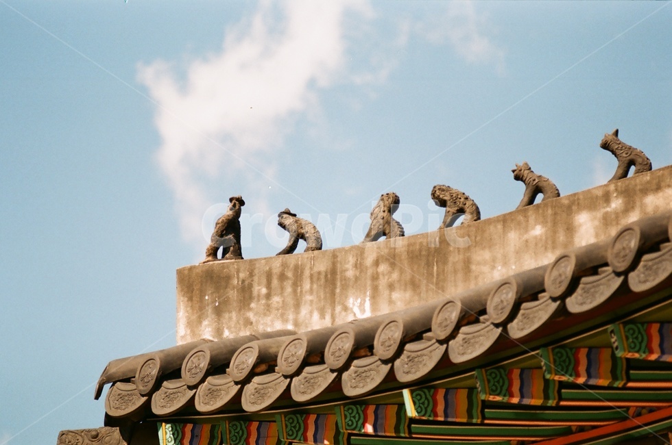 하늘,가을,덕수궁,어처구니,필름사진,한국전통,한국문화,korean traditional,korean culture,건축물,건물외관,exterior,building,structure,architecture,construction